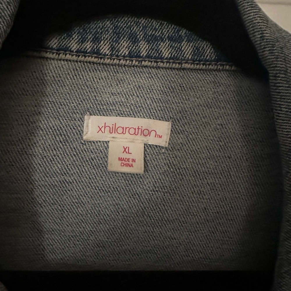 Jean jacket - Picture 3 of 3